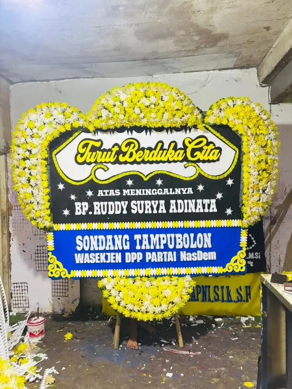 Jual Bunga Papan 1.35jt di Putra Florist
